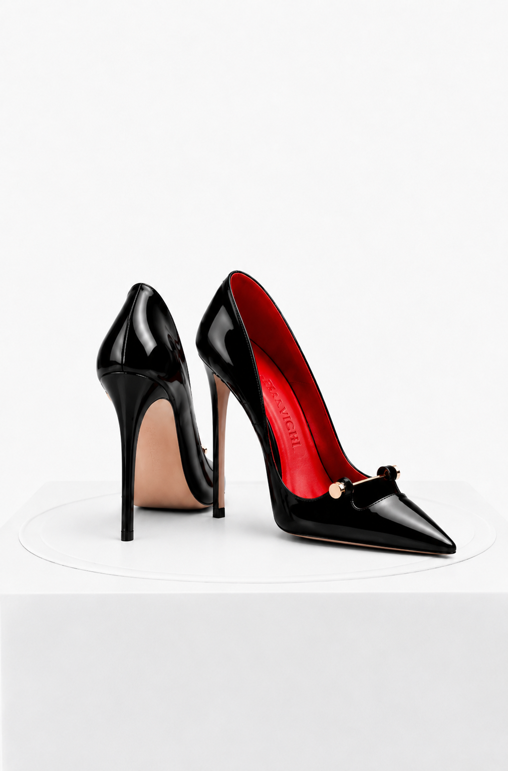 Oia Pin Pumps